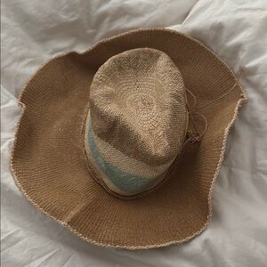 Tan and Blue Wide-Brimmed Sun Hat for Outdoor Adventures
